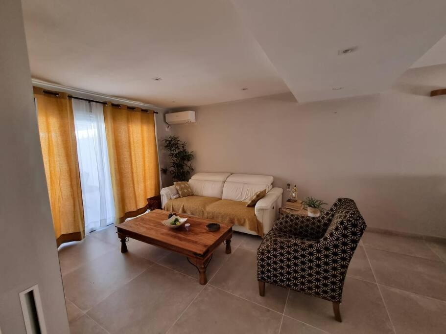 Casa Familiar En Appartement Séville