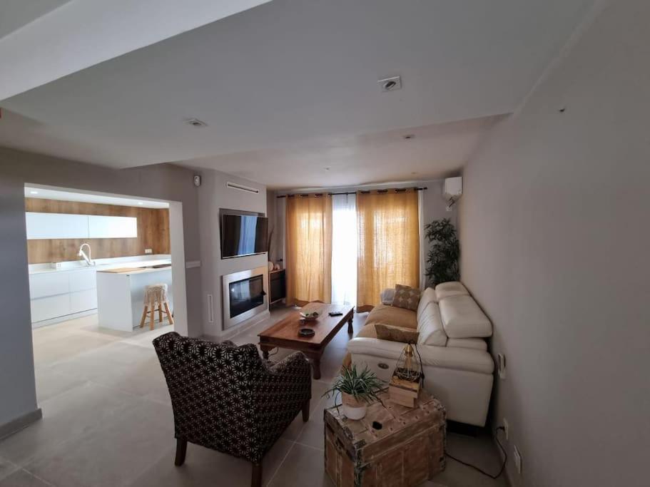 Casa Familiar En